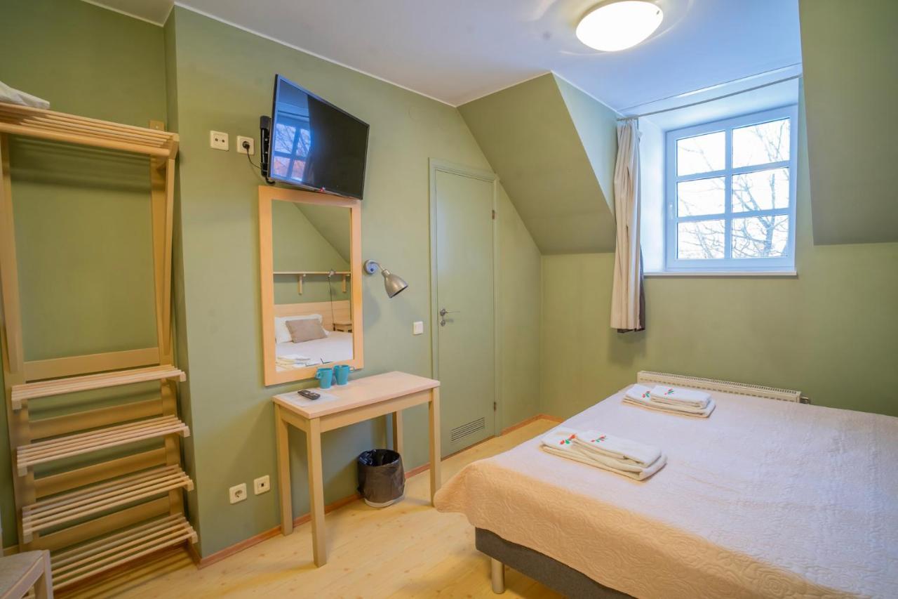 Kongo Hotel Haapsalu Ngoại thất bức ảnh